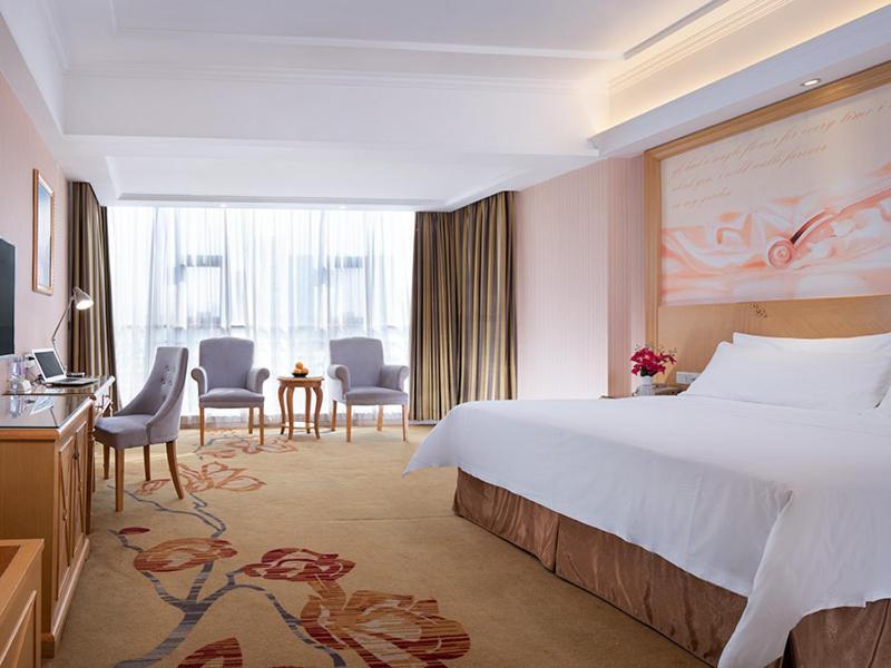 Vienna Hotel Guangzhou Panyu Huanan Country Garden Exterior photo