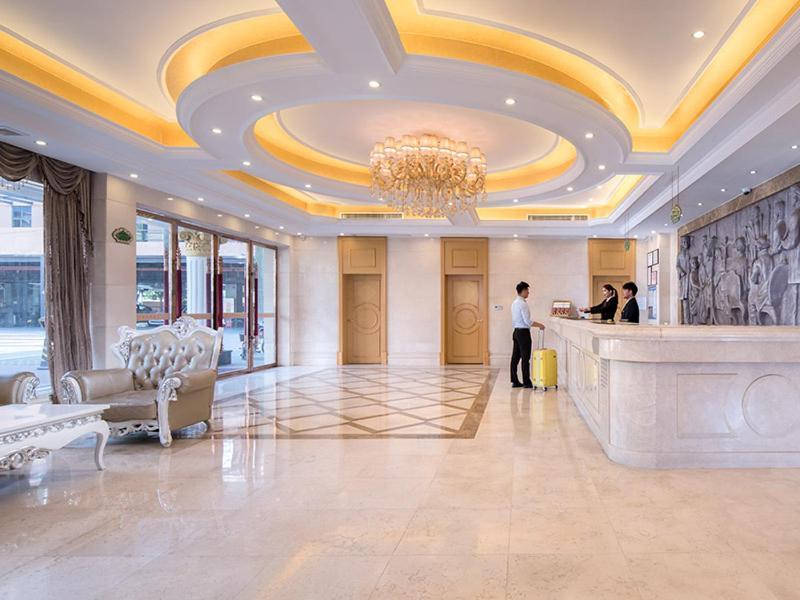 Vienna Hotel Guangzhou Panyu Huanan Country Garden Exterior photo
